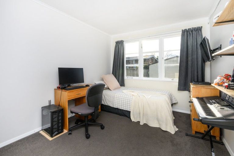 Photo of property in 15b Lifford Place, Awapuni, Palmerston North, 4412