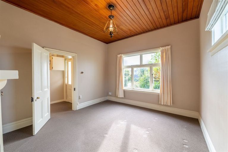 Photo of property in 24 Roslyn Terrace, West End, Timaru, 7910