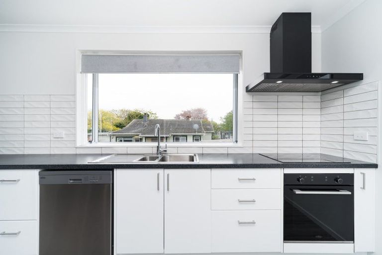 Photo of property in 27 Millar Street, Terrace End, Palmerston North, 4410