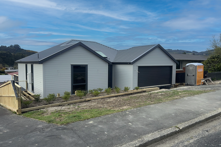 Photo of property in 2a Kennedy Road, Fairfield, Dunedin, 9018