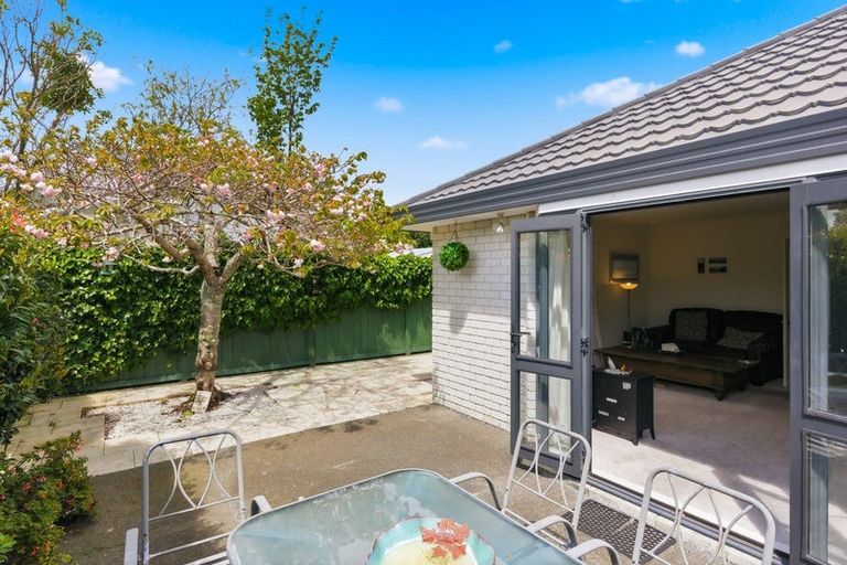 Photo of property in 5 Rimu Street, Waikanae, 5036
