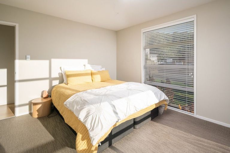 Photo of property in 33 Harbour View Heights, Picton, 7220