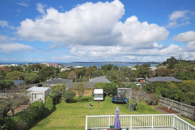 Photo of property in 9 Sea View Road, Leigh, Warkworth, 0985