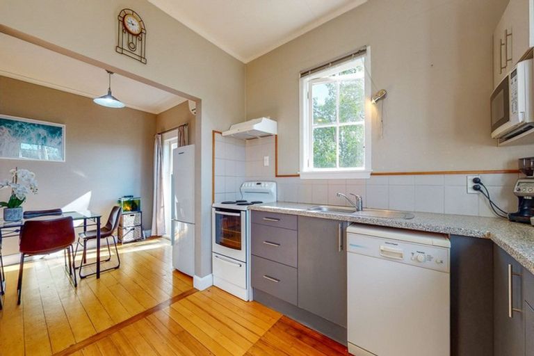 Photo of property in 28a Station Street, Tirau, 3410