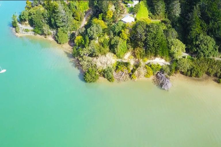 Photo of property in 147 Okura Bay Road, Totara North, Kaeo, 0479