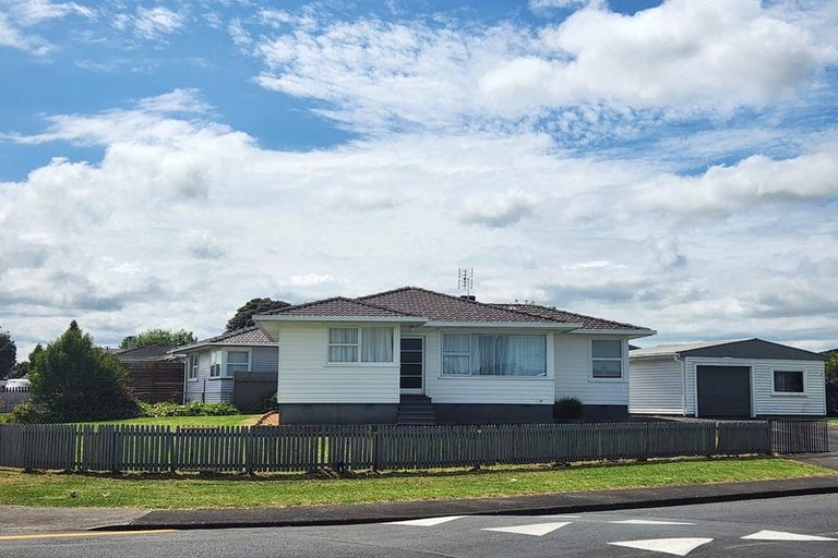 Photo of property in 74 Tatariki Street, Rosehill, Papakura, 2113