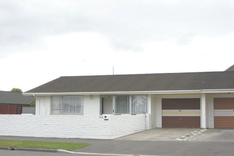 Photo of property in 1/193 Queenspark Drive, Parklands, Christchurch, 8083