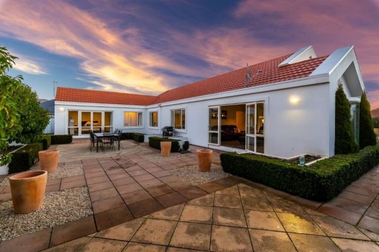 Photo of property in 6 Teal Close, Woolston, Christchurch, 8023