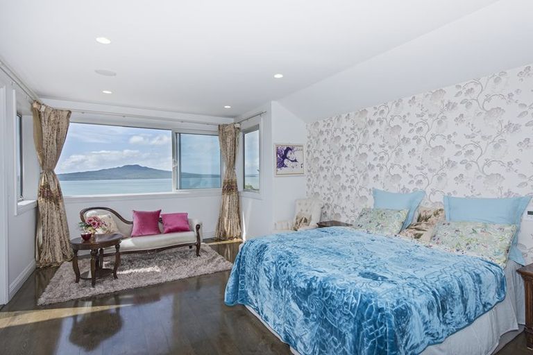 Photo of property in 2 Seacliffe Avenue, Belmont, Auckland, 0622