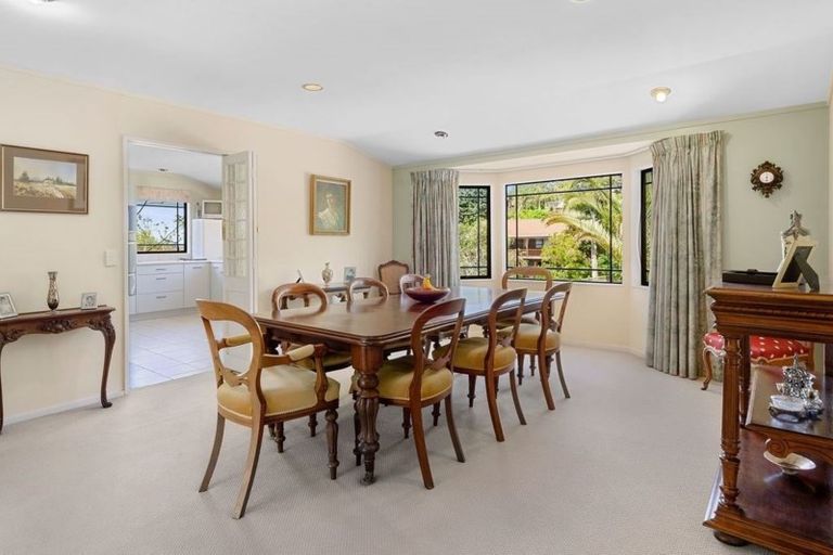 Photo of property in 11 Elmira Place, Browns Bay, Auckland, 0630