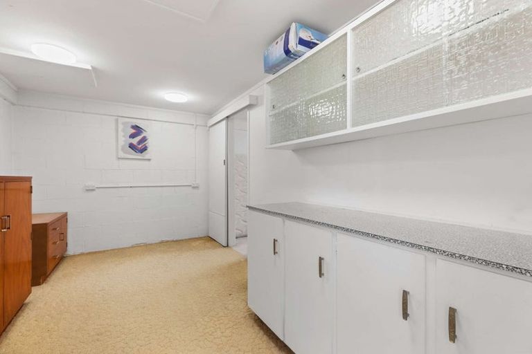 Photo of property in 1/160 Mount Albert Road, Mount Albert, Auckland, 1025