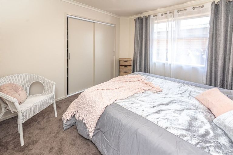 Photo of property in 98 Matai Street, Castlecliff, Whanganui, 4501