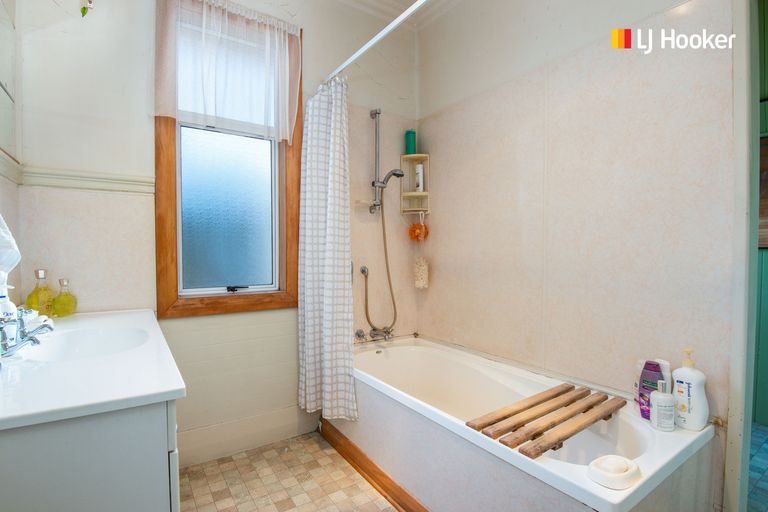 Photo of property in 11 Cuba Street, Calton Hill, Dunedin, 9012