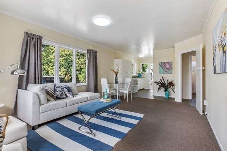 Photo of property in 1/6a View Road, Papakura, 2110