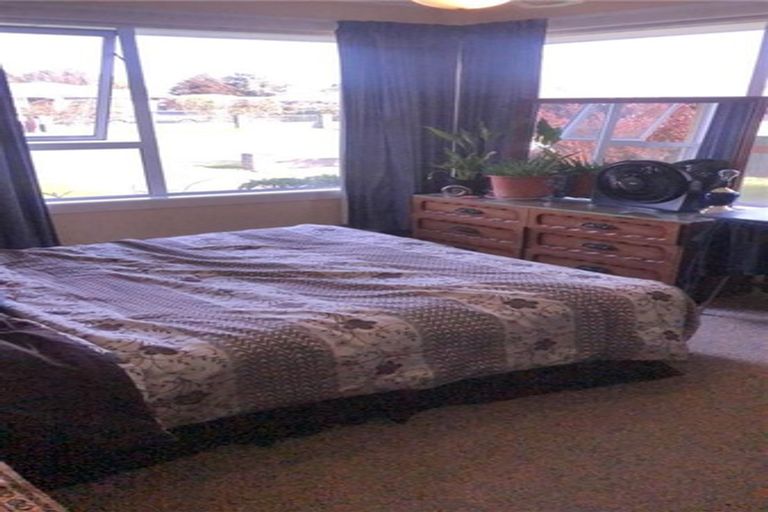 Photo of property in 65 Neill Street, Hornby, Christchurch, 8042