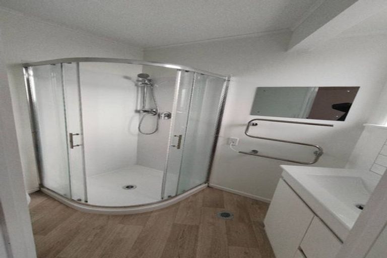 Photo of property in 9 Von Sturmer Street, Mangere East, Auckland, 2024