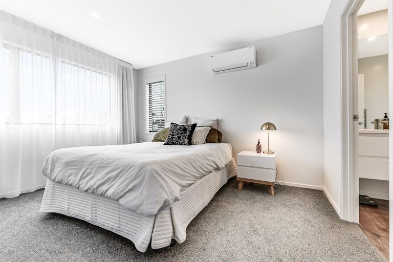 Photo of property in 72 Jacks Landing Drive, Hamilton Lake, Hamilton, 3204