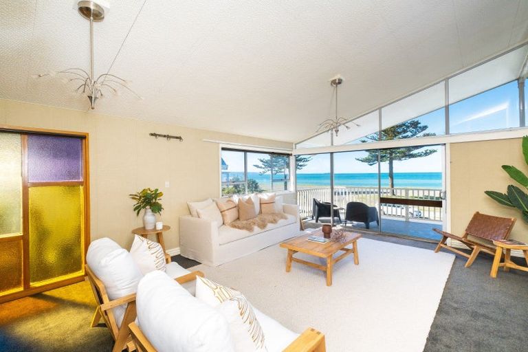 Photo of property in 26 The Esplanade, Westshore, Napier, 4110
