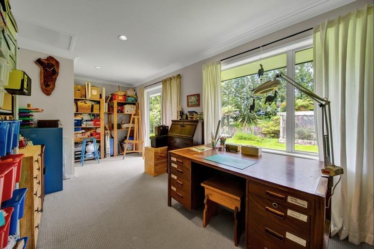 Property details for 1096 Egmont Road, Egmont Village, New Plymouth, 4372