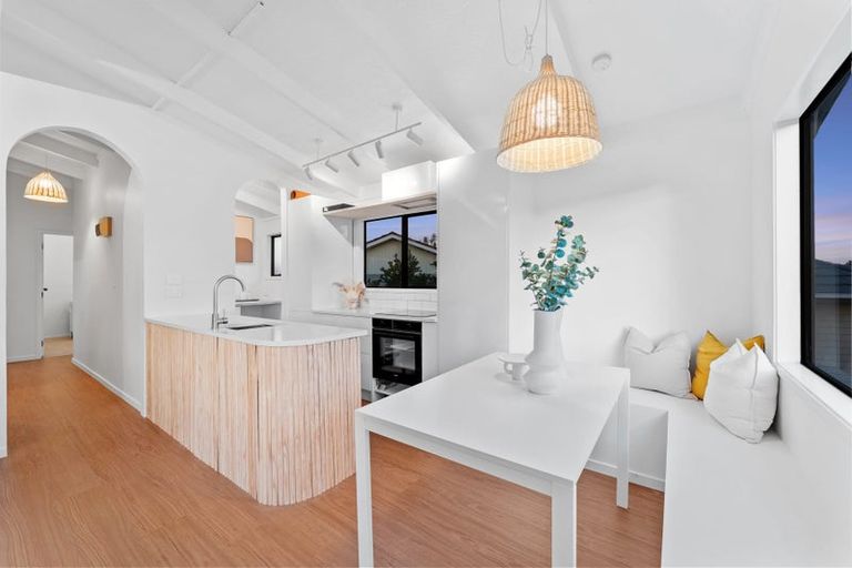 Photo of property in 2/71 Anich Road, Massey, Auckland, 0614