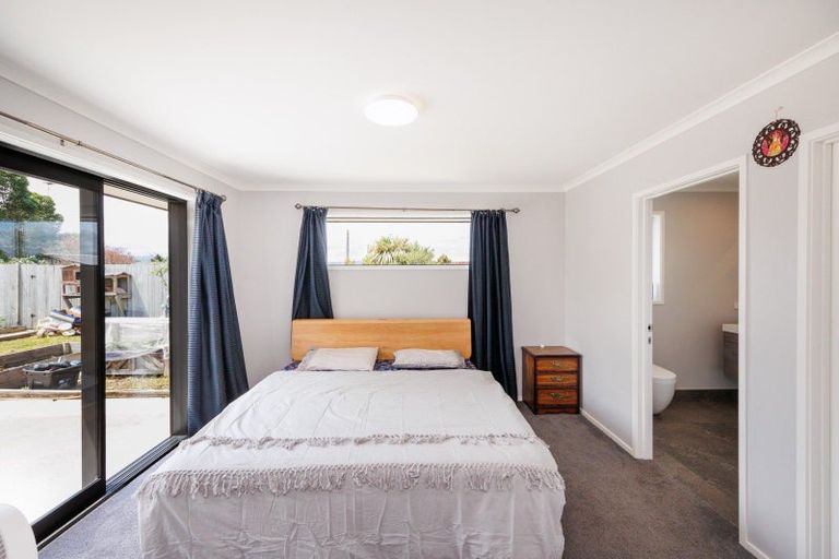 Photo of property in 59 Balrickard Way, Milson, Palmerston North, 4414