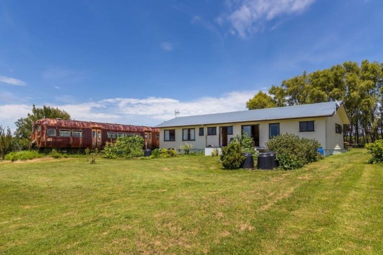 Photo of property in 193 Pine Valley Road, Dairy Flat, Silverdale, 0992