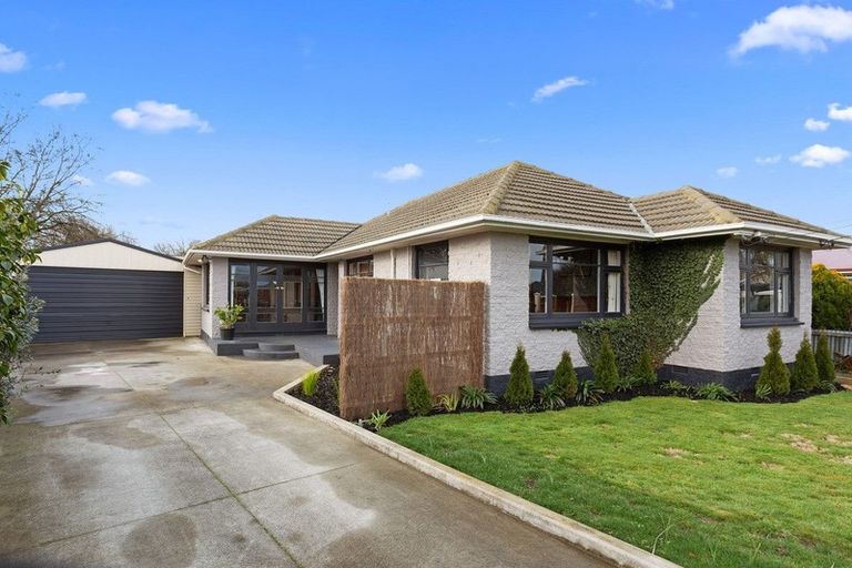 Photo of property in 23 Barclay Place, Burwood, Christchurch, 8061