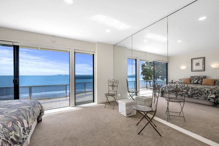 Photo of property in 2/15 Craig Road, Milford, Auckland, 0620