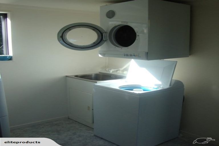 Photo of property in 12 Clinton Road, Tawharanui Peninsula, Warkworth, 0986