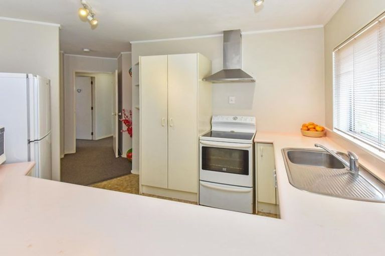 Photo of property in 1/348 Great South Road, Opaheke, Papakura, 2113