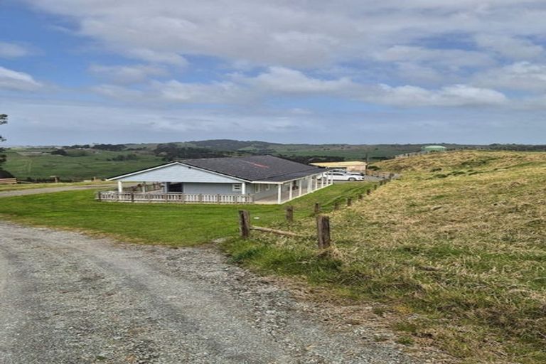 Photo of property in 137 Griffin Road, Maungaturoto, 0583