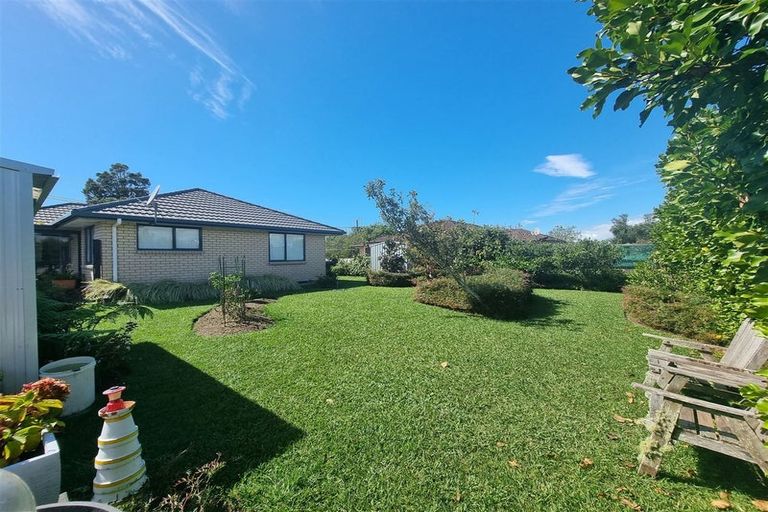Photo of property in 12 South Road, Waipu, 0510