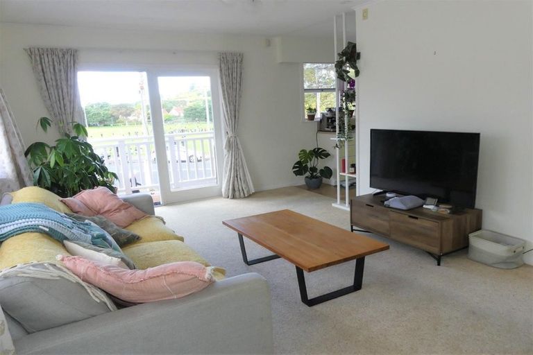 Photo of property in 8/45 Vauxhall Road, Devonport, Auckland, 0624