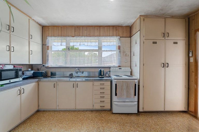 Photo of property in 27 Kendal Avenue, Burnside, Christchurch, 8053