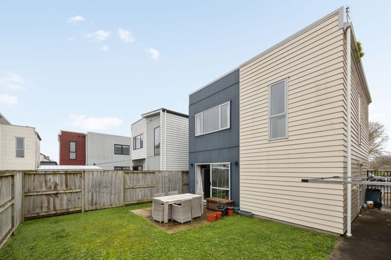 Photo of property in 11 Anna Jean Crescent, Flagstaff, Hamilton, 3210