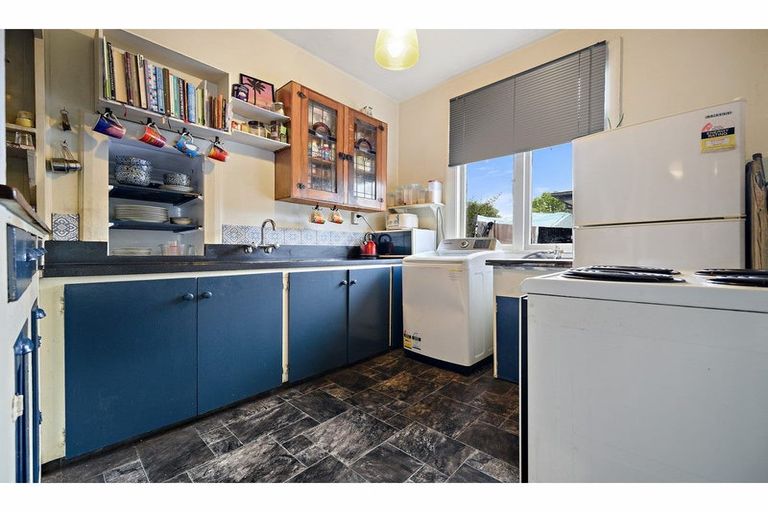 Photo of property in 1/75 Wychbury Street, Spreydon, Christchurch, 8024