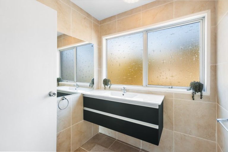 Photo of property in 4a Lanes Road, Bridge Hill, Alexandra, 9320