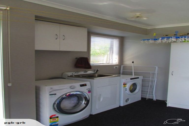 Photo of property in 172 Waterside Drive, Pyes Pa, Tauranga, 3112