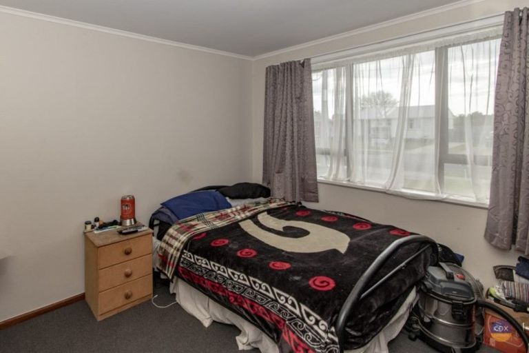 Photo of property in 21 Lister Crescent, Maraenui, Napier, 4110
