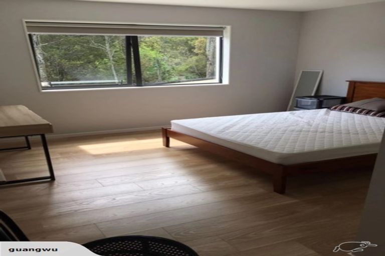 Photo of property in 18a Hazel Glen, Bayview, Auckland, 0629