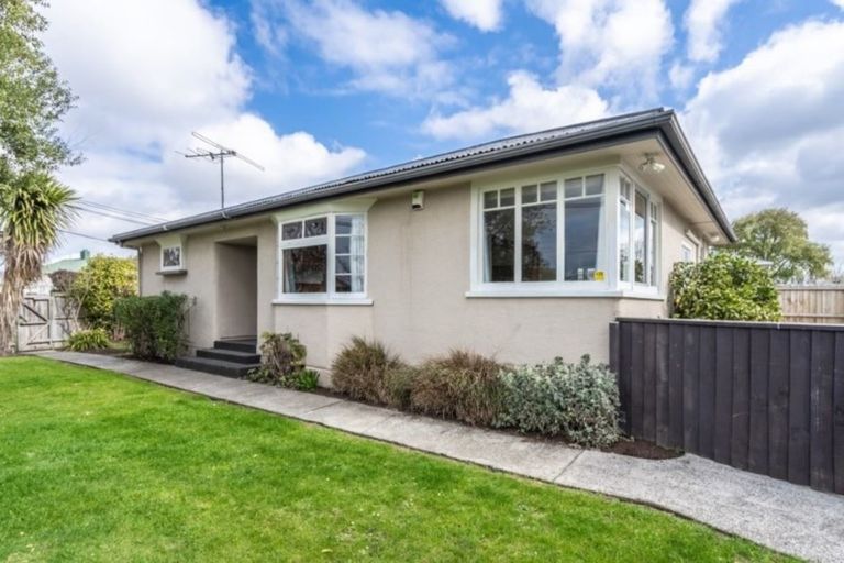 Photo of property in 35 Buccleugh Street, Phillipstown, Christchurch, 8011