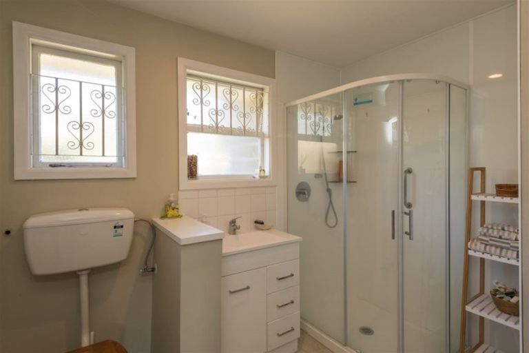 Photo of property in 24 Stratford Street, Merivale, Christchurch, 8014