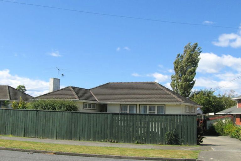 Photo of property in 1/28 Stephen Street, Trentham, Upper Hutt, 5018