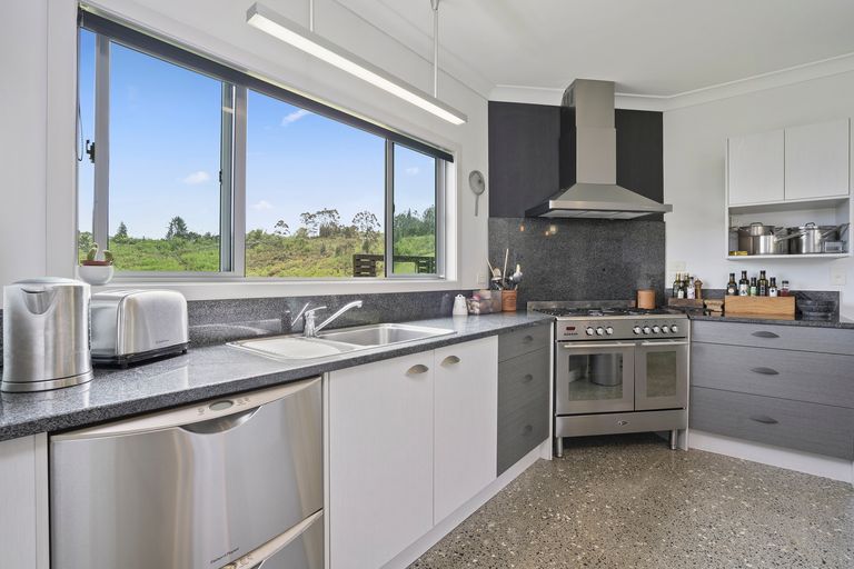 Photo of property in 372e Kapiro Road, Kerikeri, 0294