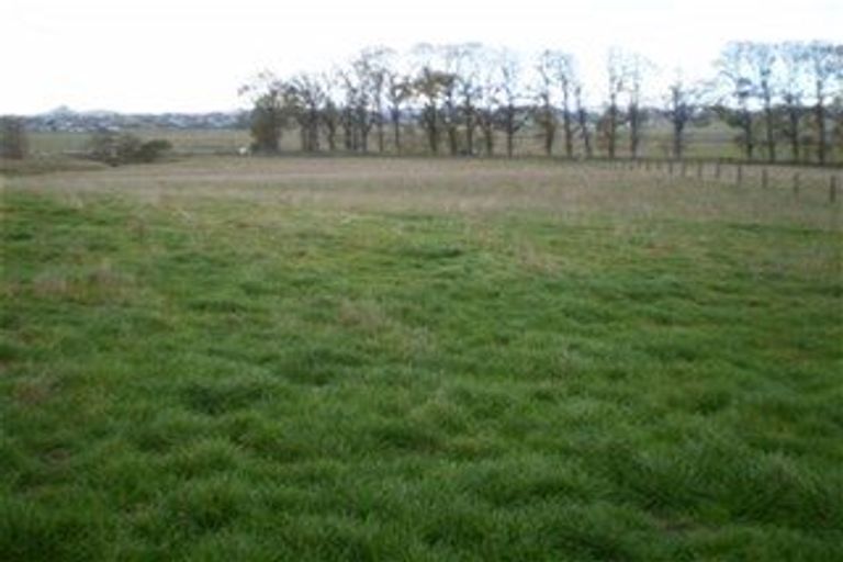 Photo of property in 18 Jg Wilson Drive, Waipukurau, 4281