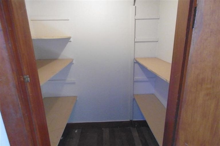 Photo of property in 27 Bulteel Street, New Plymouth, 4310