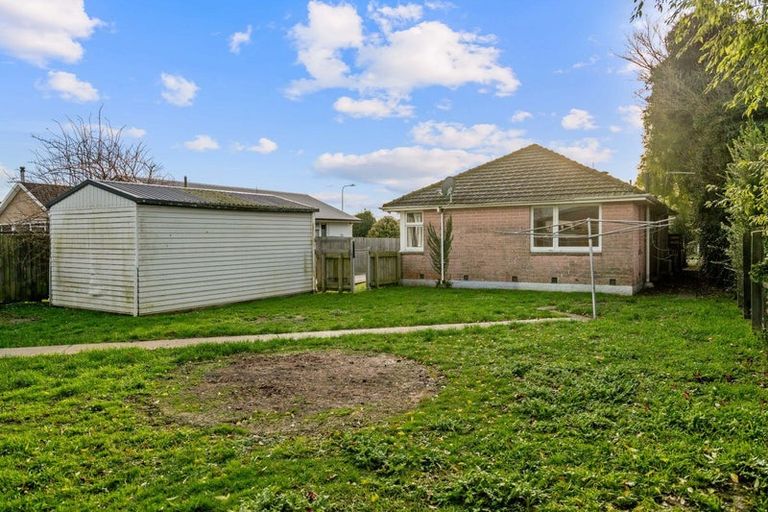 Photo of property in 17 Leicester Crescent, Hoon Hay, Christchurch, 8025