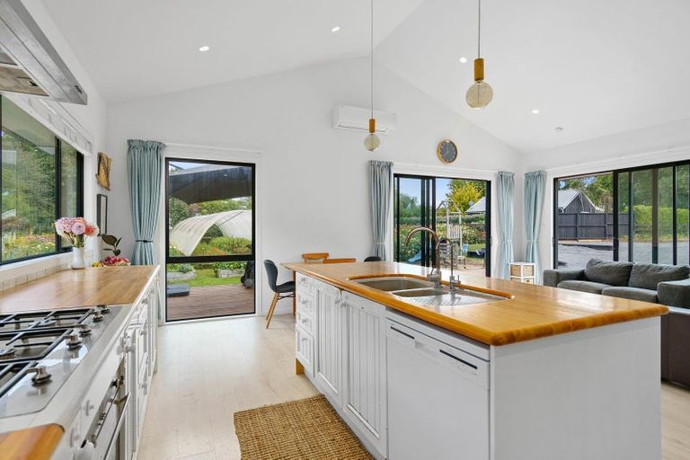 Photo of property in 5/191 Racecourse Road, Cambridge, 3493