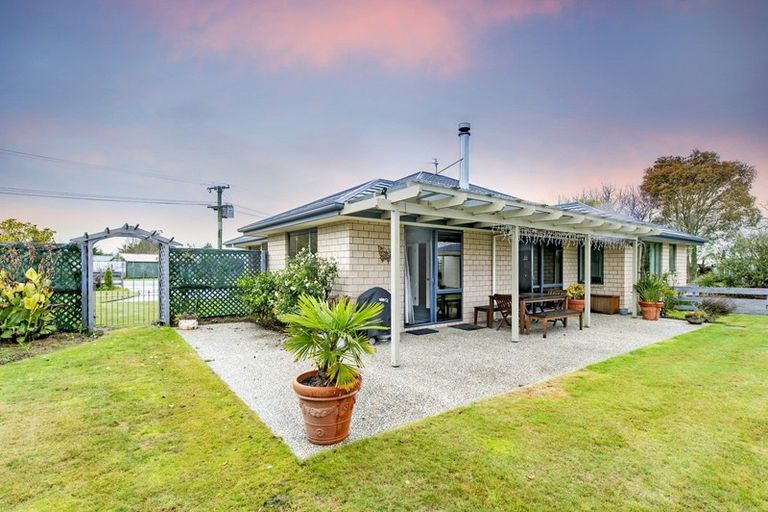 Photo of property in 3 Petticoat Lane, Doyleston, 7682