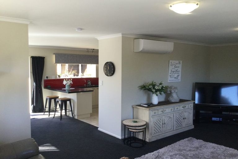 Photo of property in 75 Sneyd Street, Kaiapoi, 7630